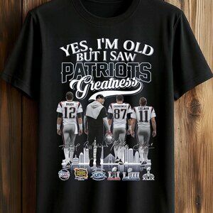Yes, I’m Old But I Saw Patriots Greatness Shirt New England Retro NFL Shirt  90